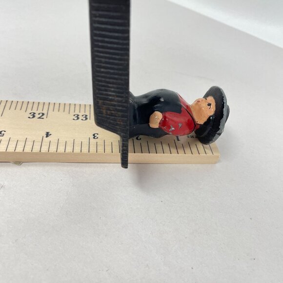 Dalecraft Amish Boy Man Cast Iron Tray Reading PA Vintage Marked Folk Art - Picture 16 of 16